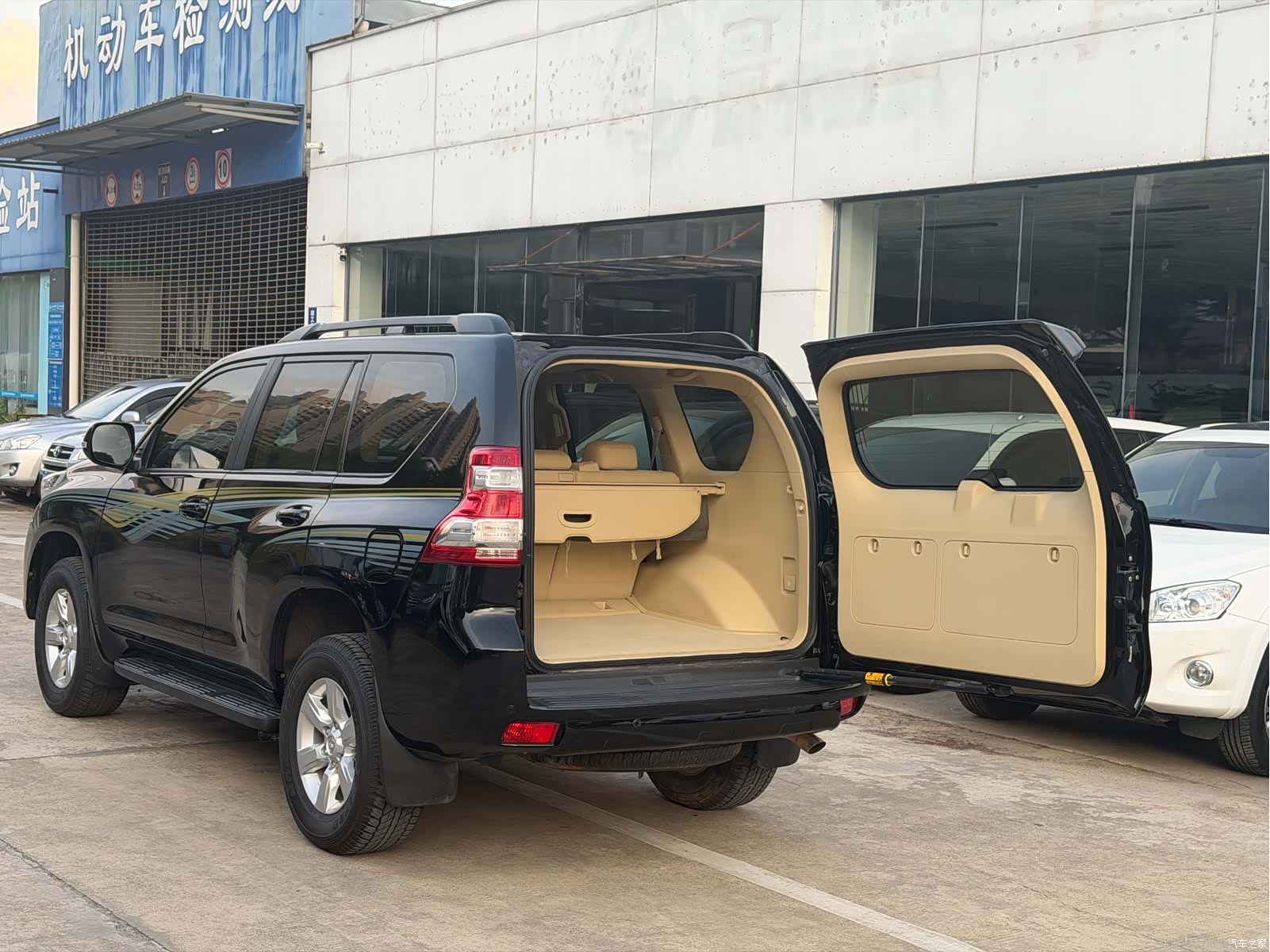 Toyota Prado, 2016 8