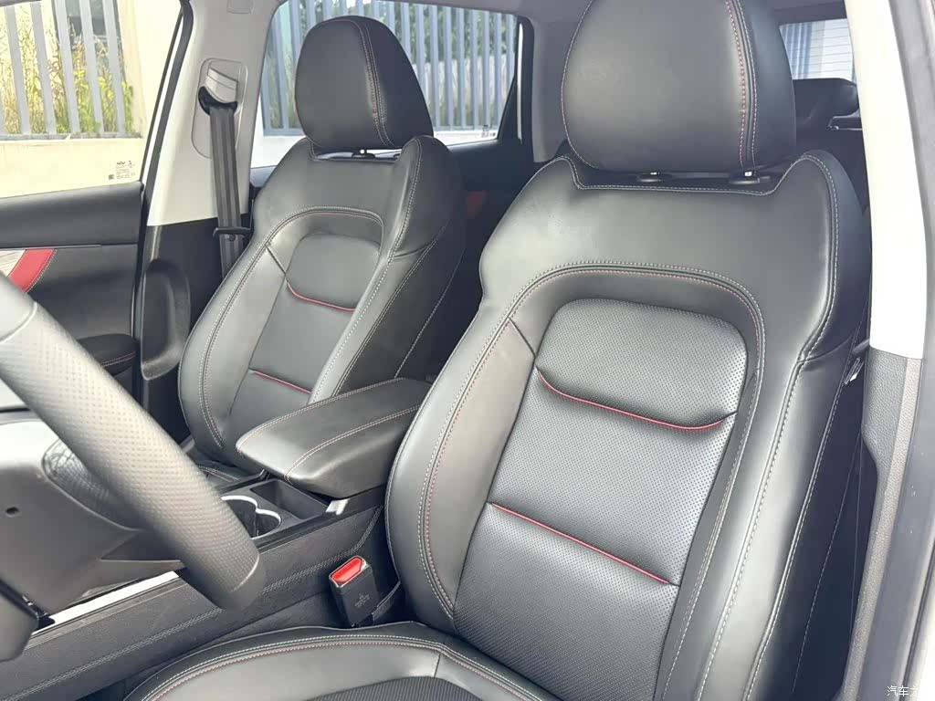 Chery Tiggo 7, 2022 все фото