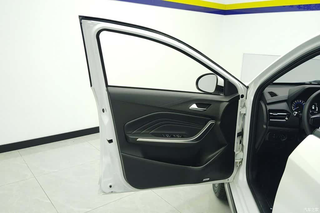 Chery 3x, 2025 7