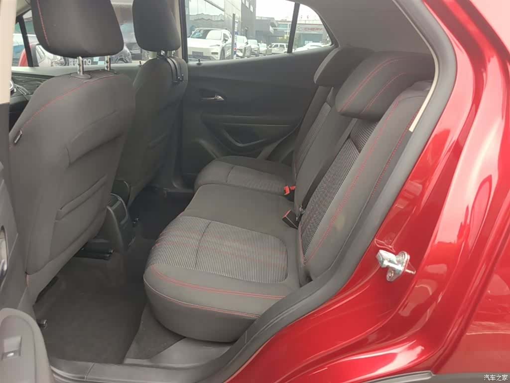 Buick Encore, 2017 17