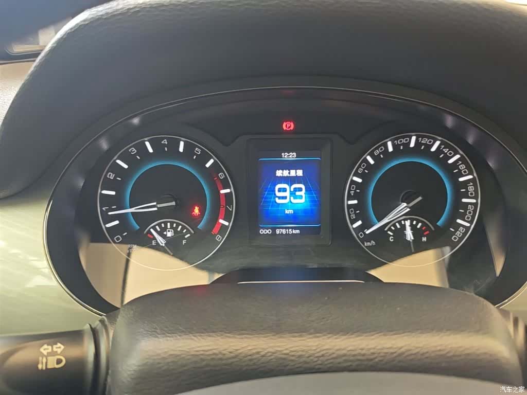 Haval H2, 2015 12