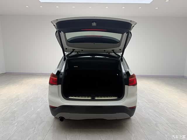 BMW X1, 2017 13