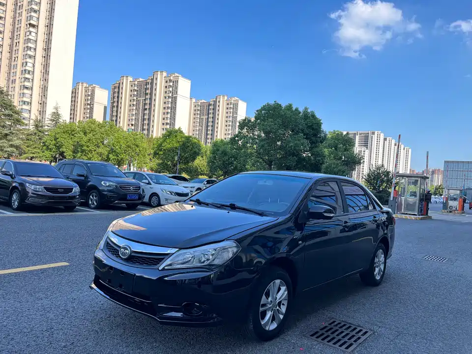 BYD F3