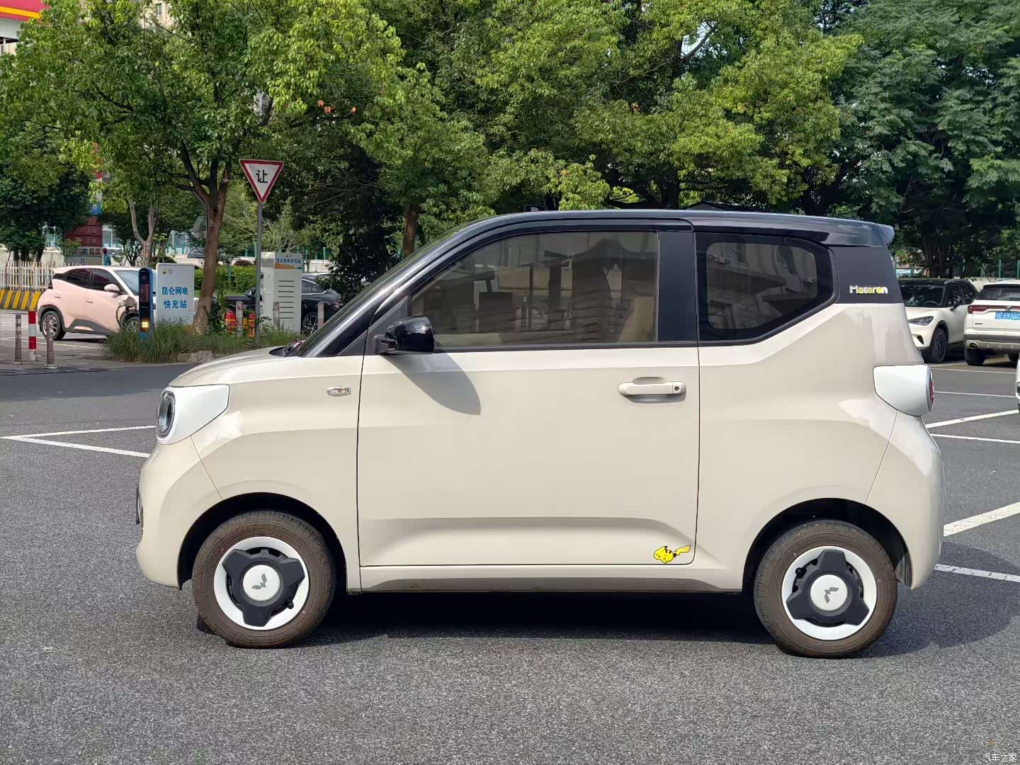 Wuling MINIEV, 2025 4