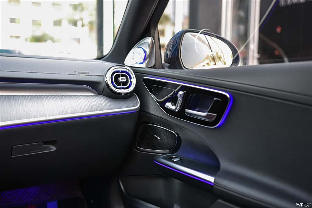 Mercedes-Benz C-Class, 2021 19