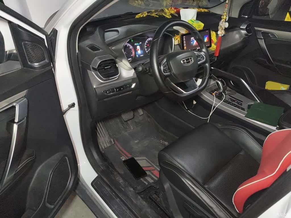 Geely Coolray, 2019 14