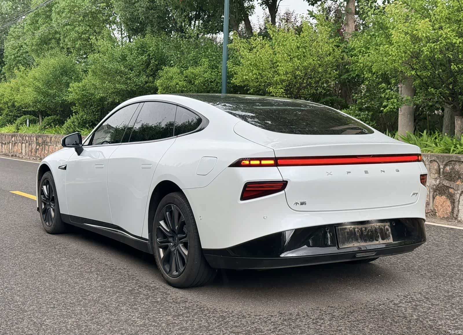 Xpeng P7, 2020 6