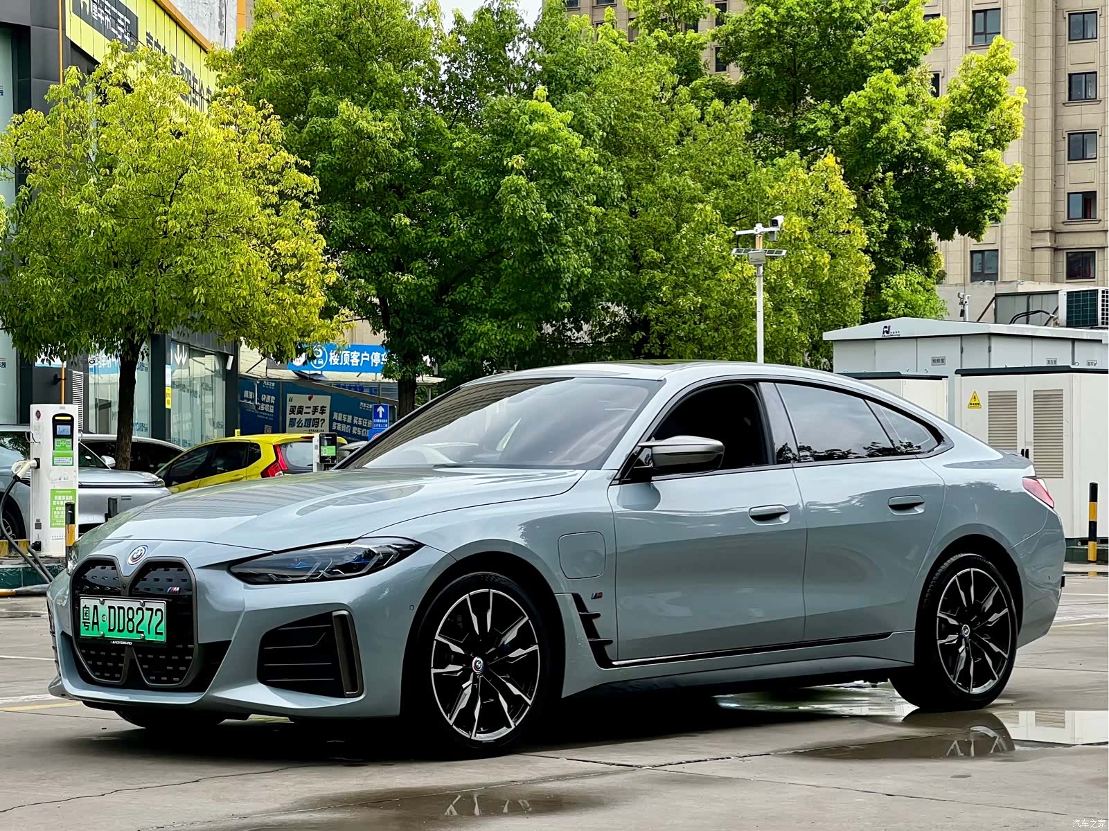 BMW i4, 2023 1