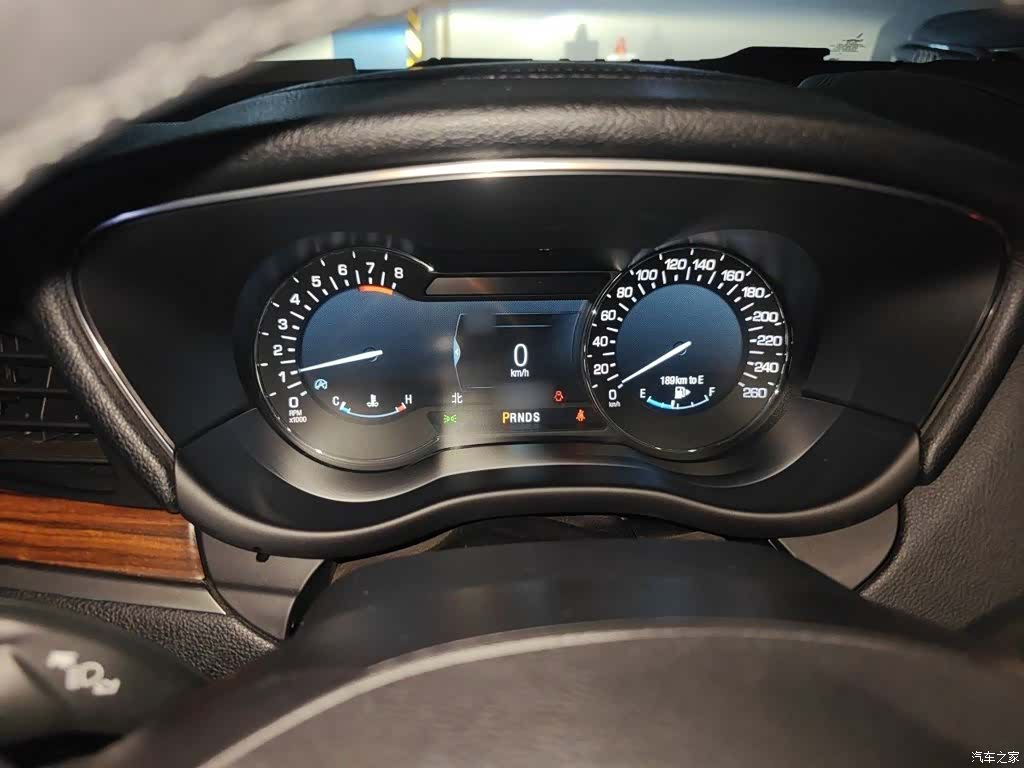 Lincoln MKC, 2017 4