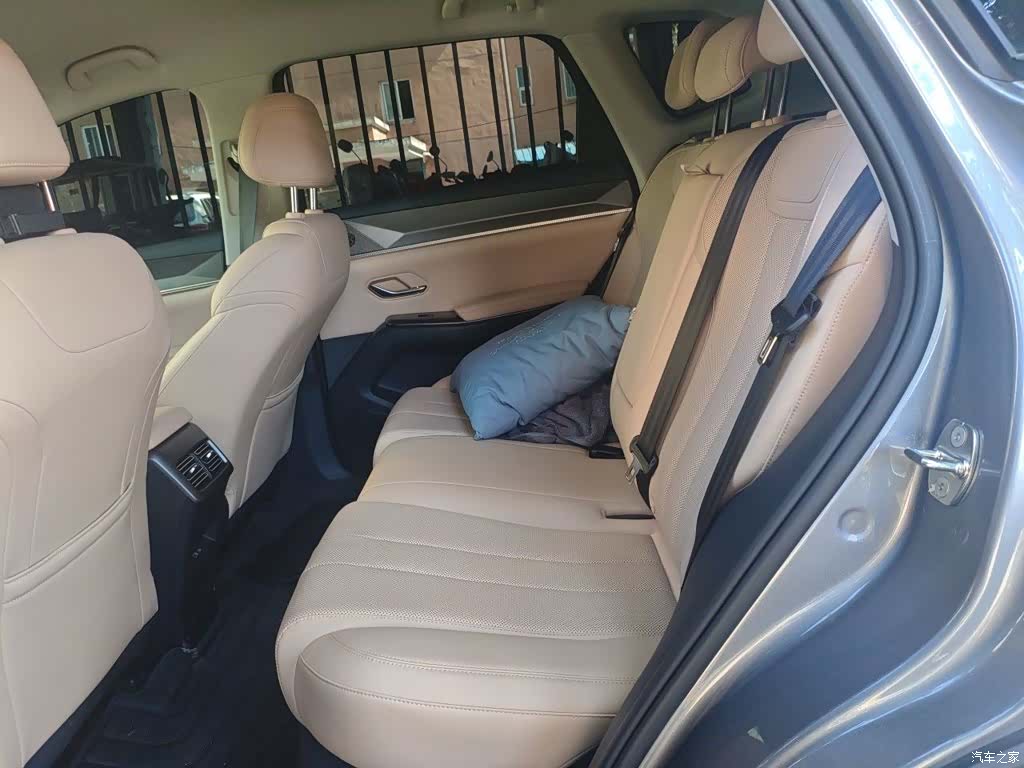BYD Song, 2025 15