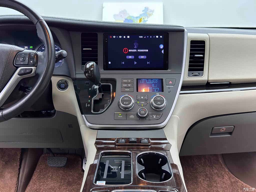 Toyota XLE, 2019 14