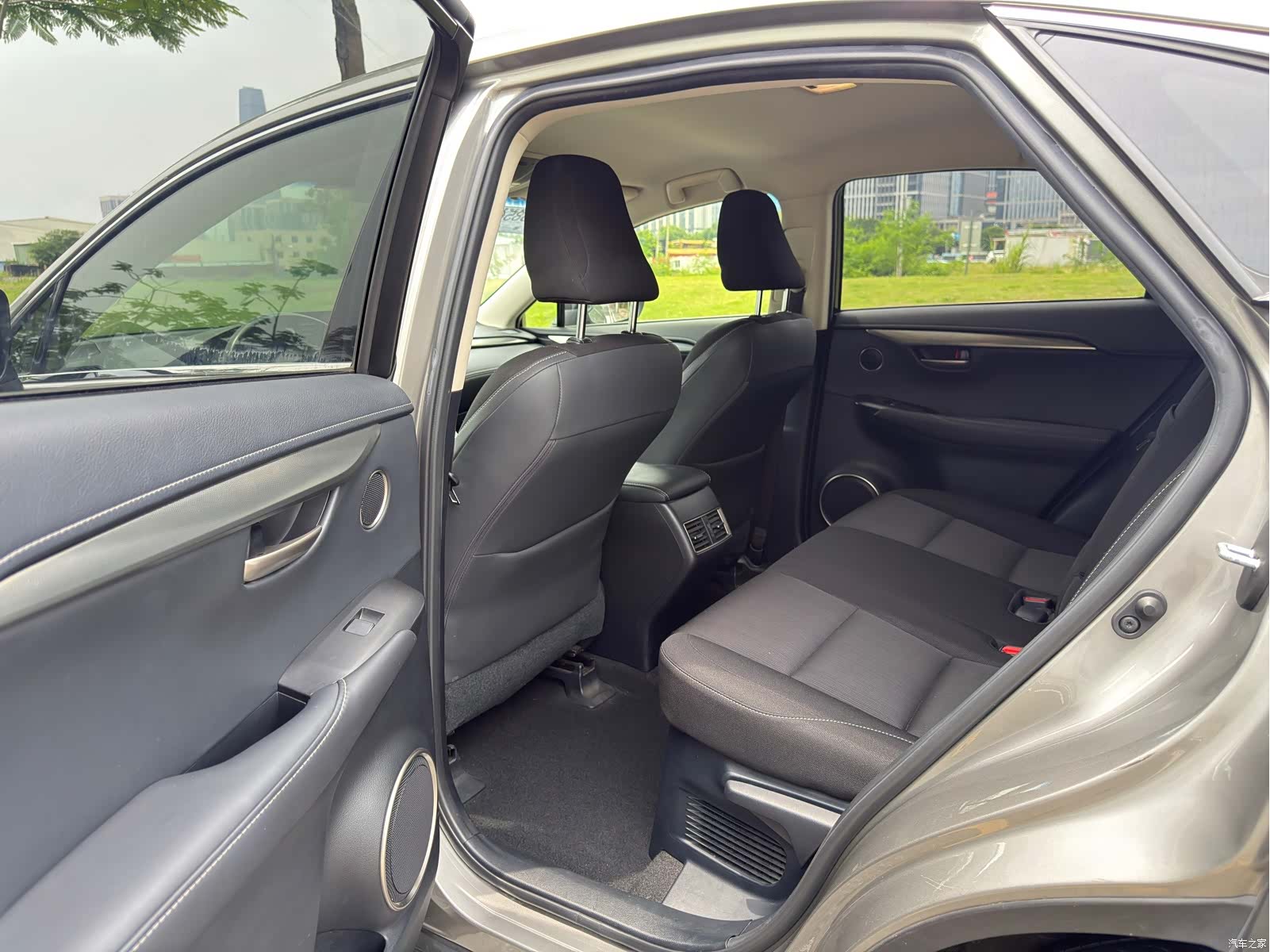 Lexus NX, 2016 8
