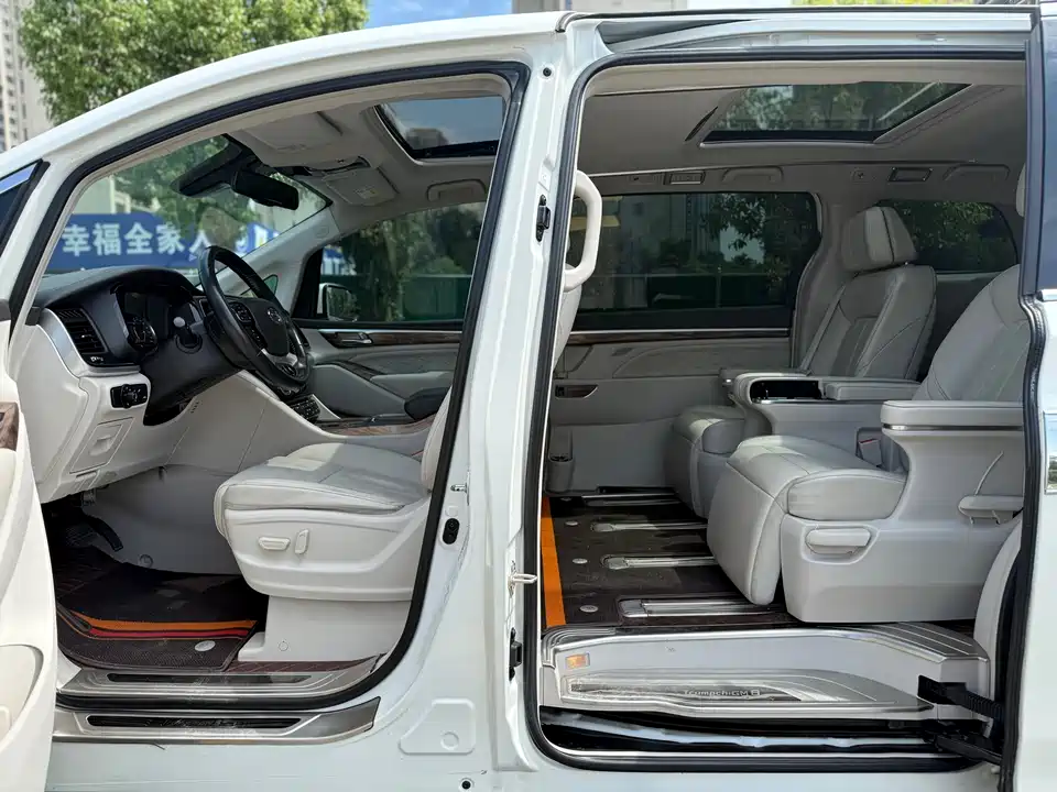 Trumpchi Trumpchi M8