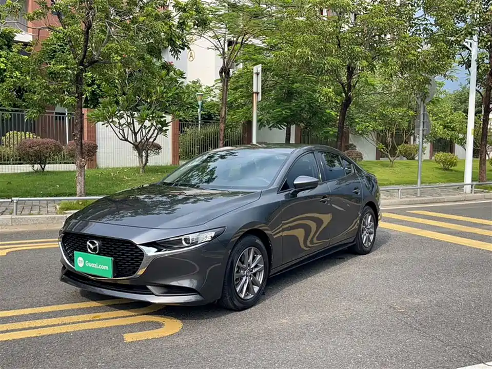 Mazda 3 Angkesaila