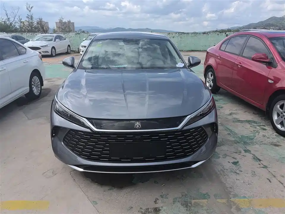 BYD Qin L BYD Qin L