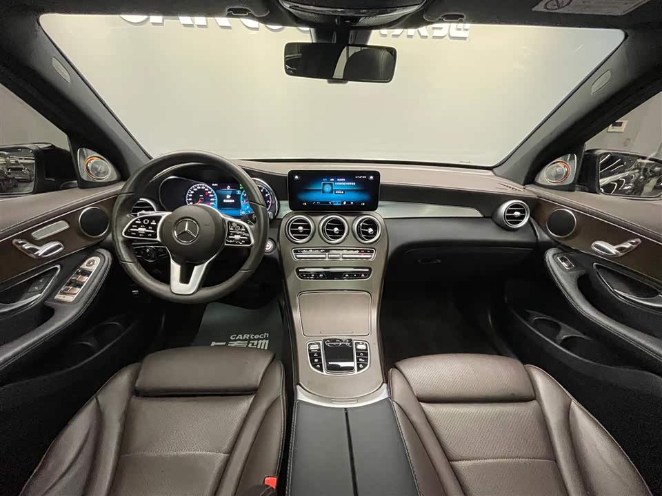 Mercedes-Benz GLC Mercedes-Benz GLC
