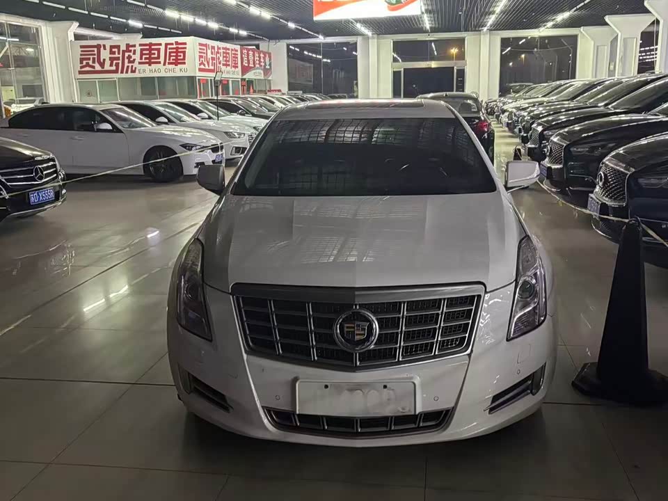 Cadillac XTS