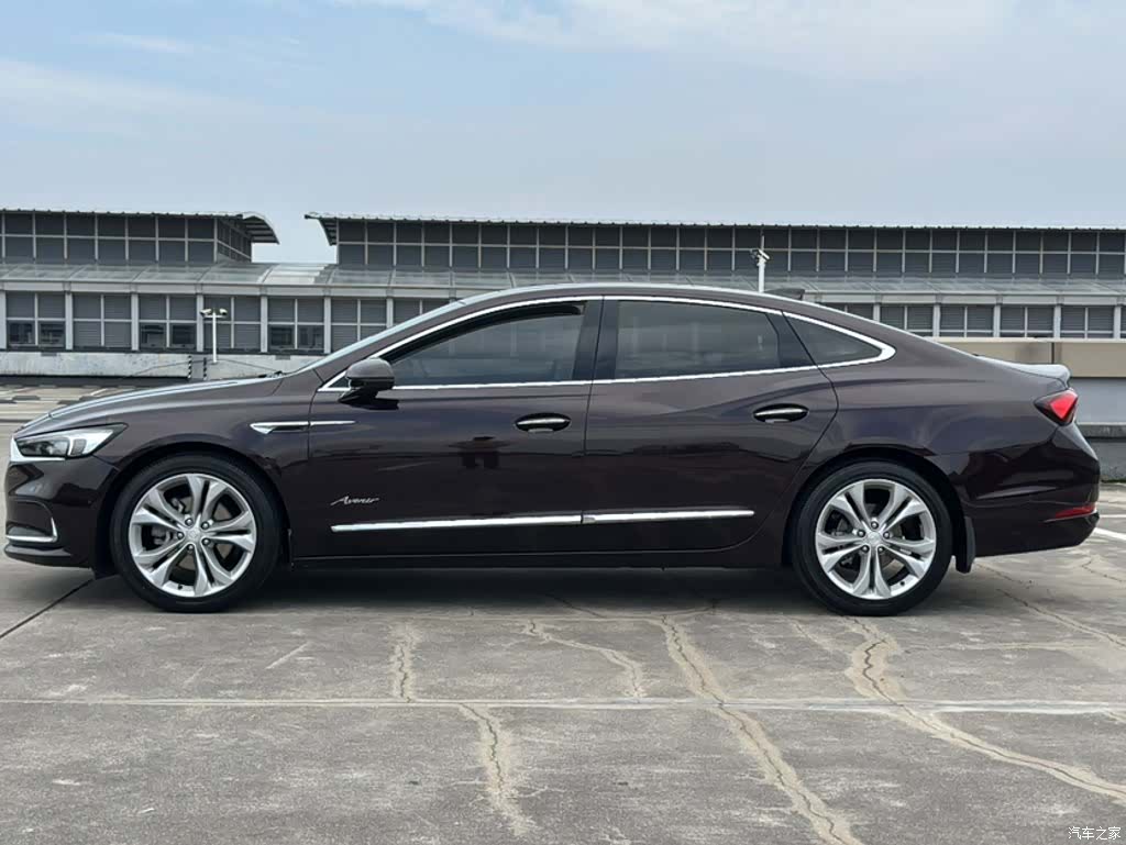 Buick LaCrosse, 2023 12