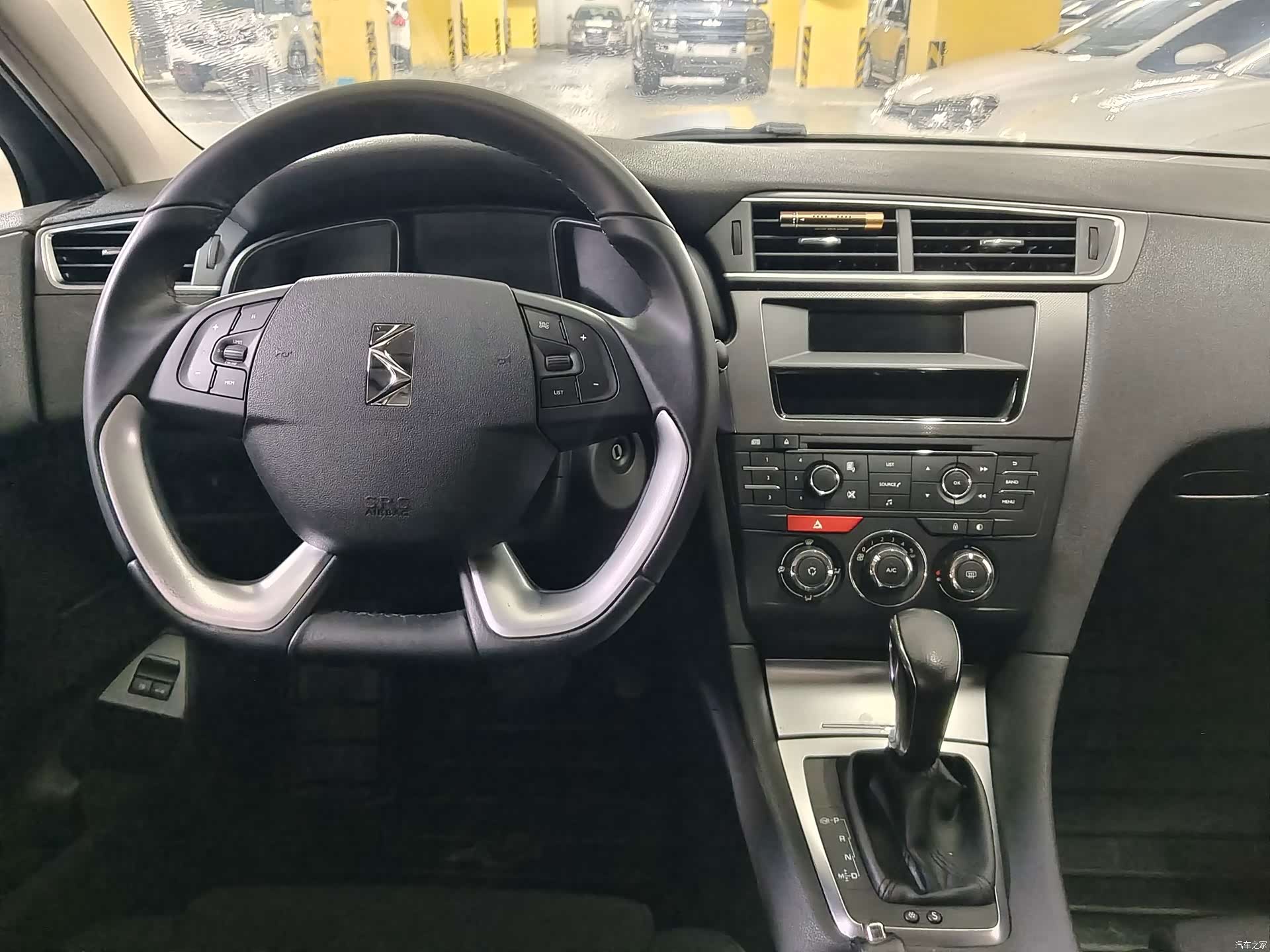 DS VTi140, 2014 11