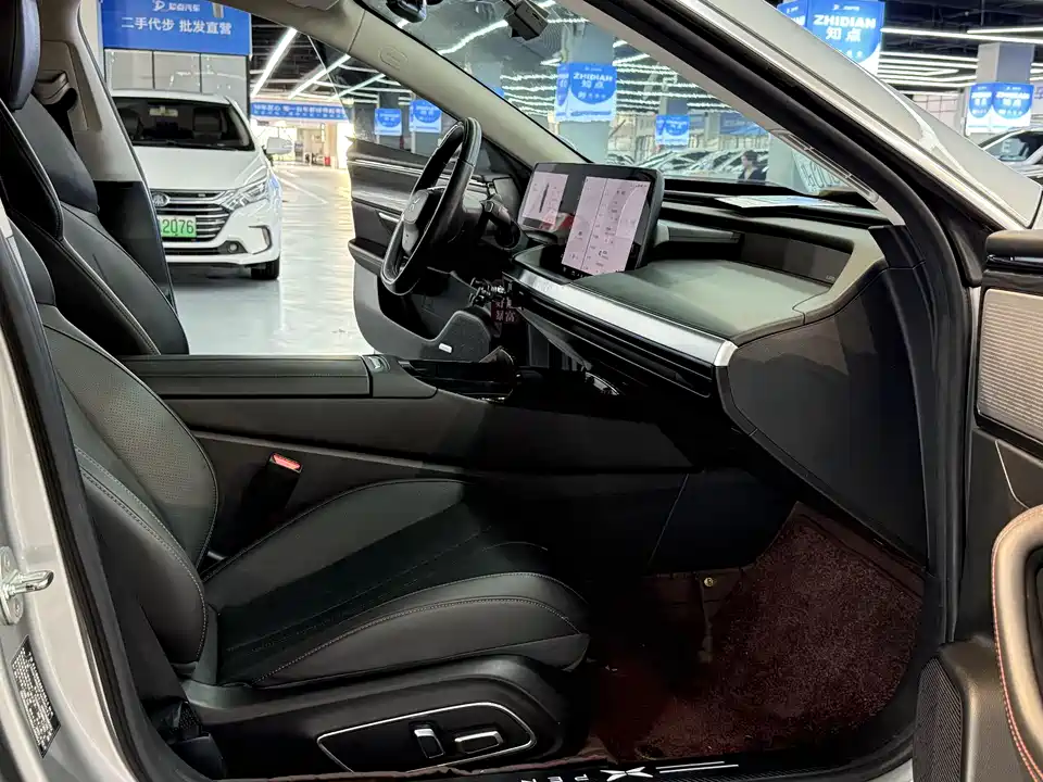 XPENG P7 XPENG P7