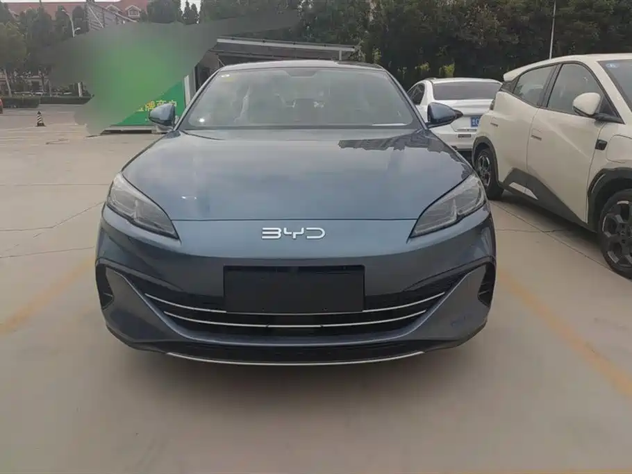 BYD Seal 06