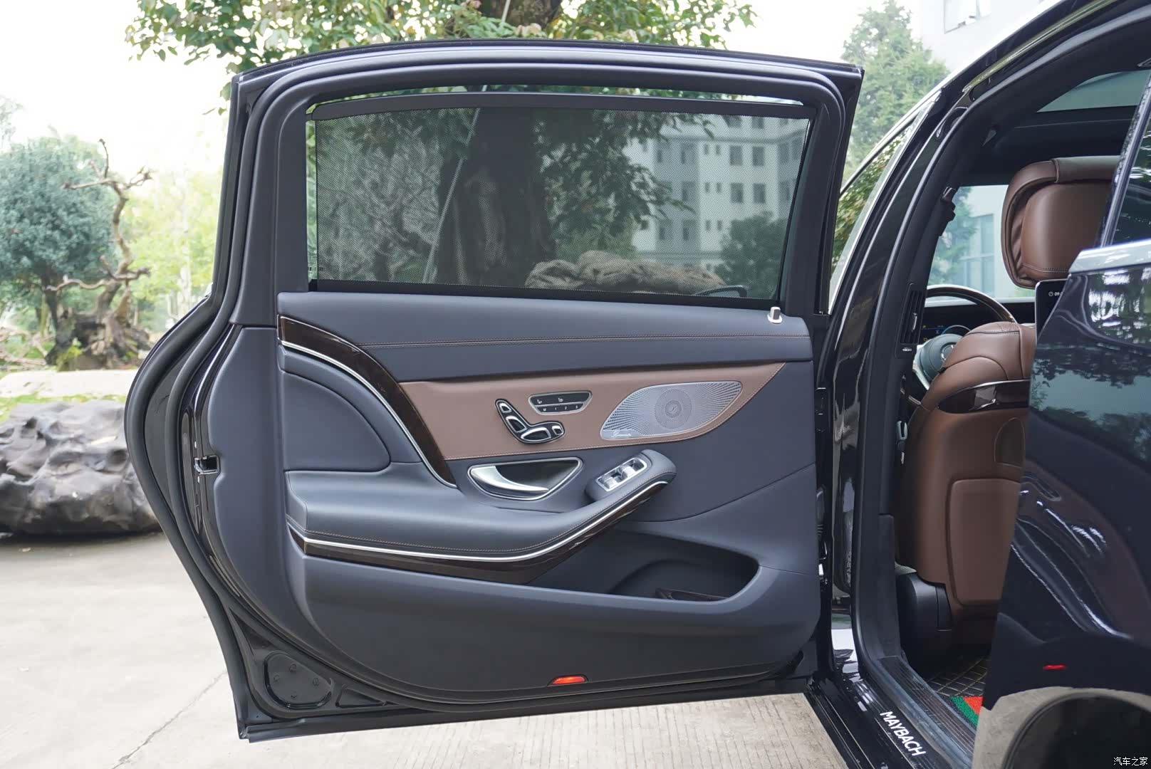 Maybach S-Class, 2017 16