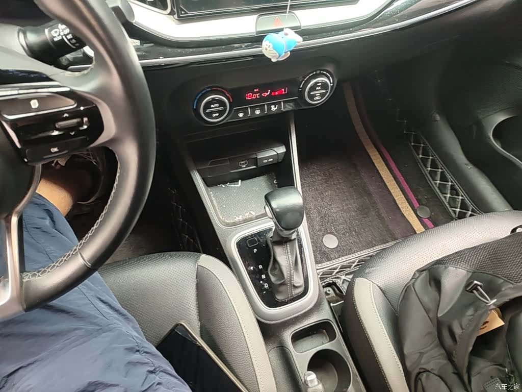 Kia KX1, 2021 14