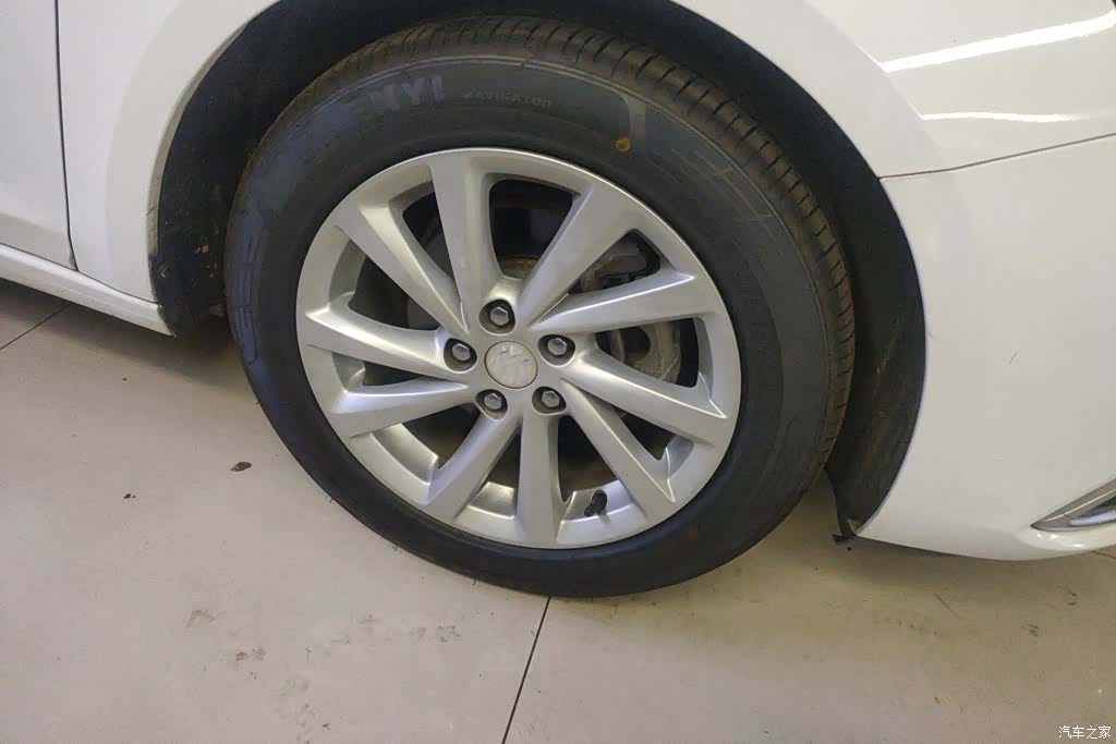 Buick Verano, 2018 6