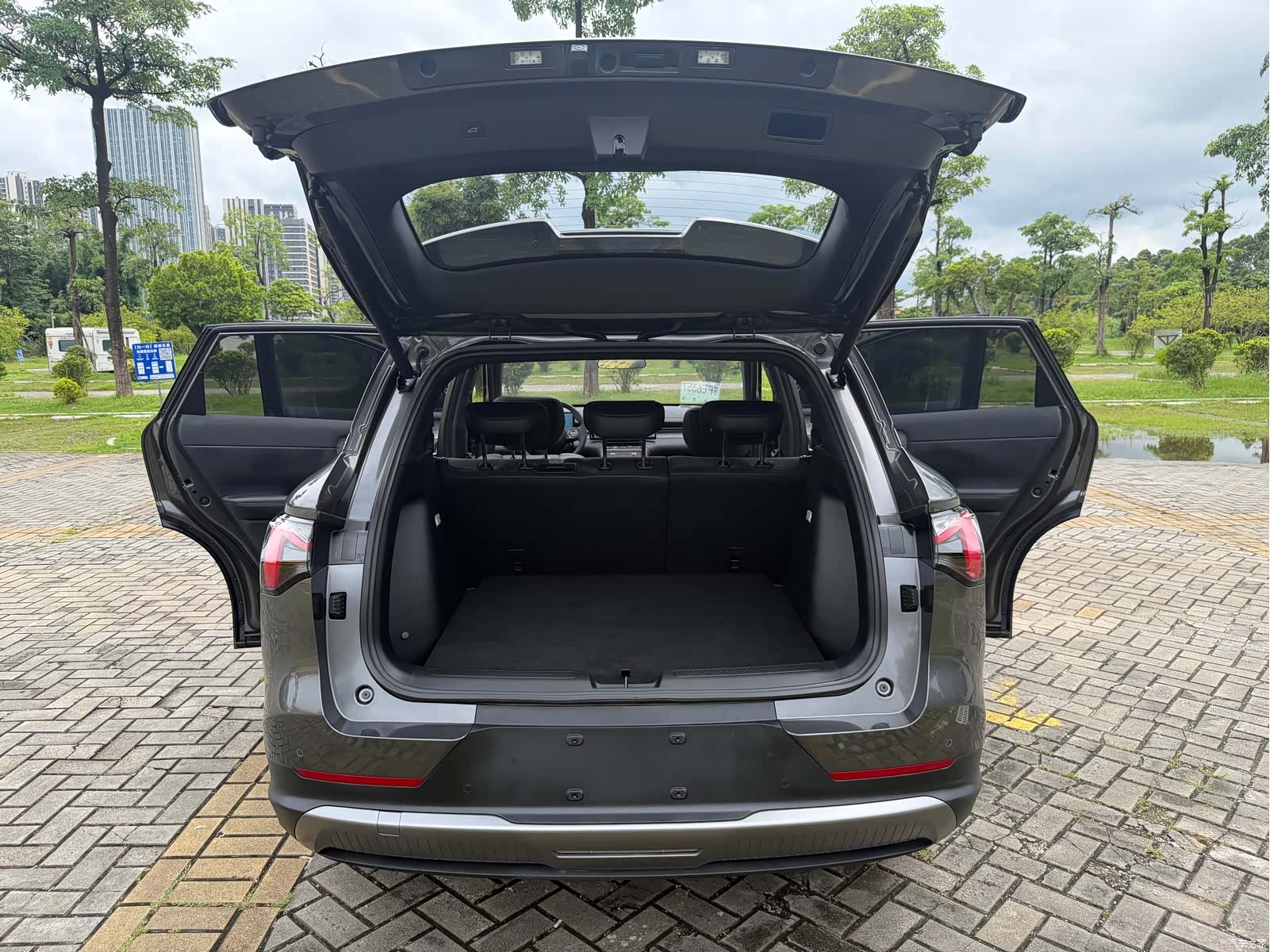 Wuling Starlight, 2024 30