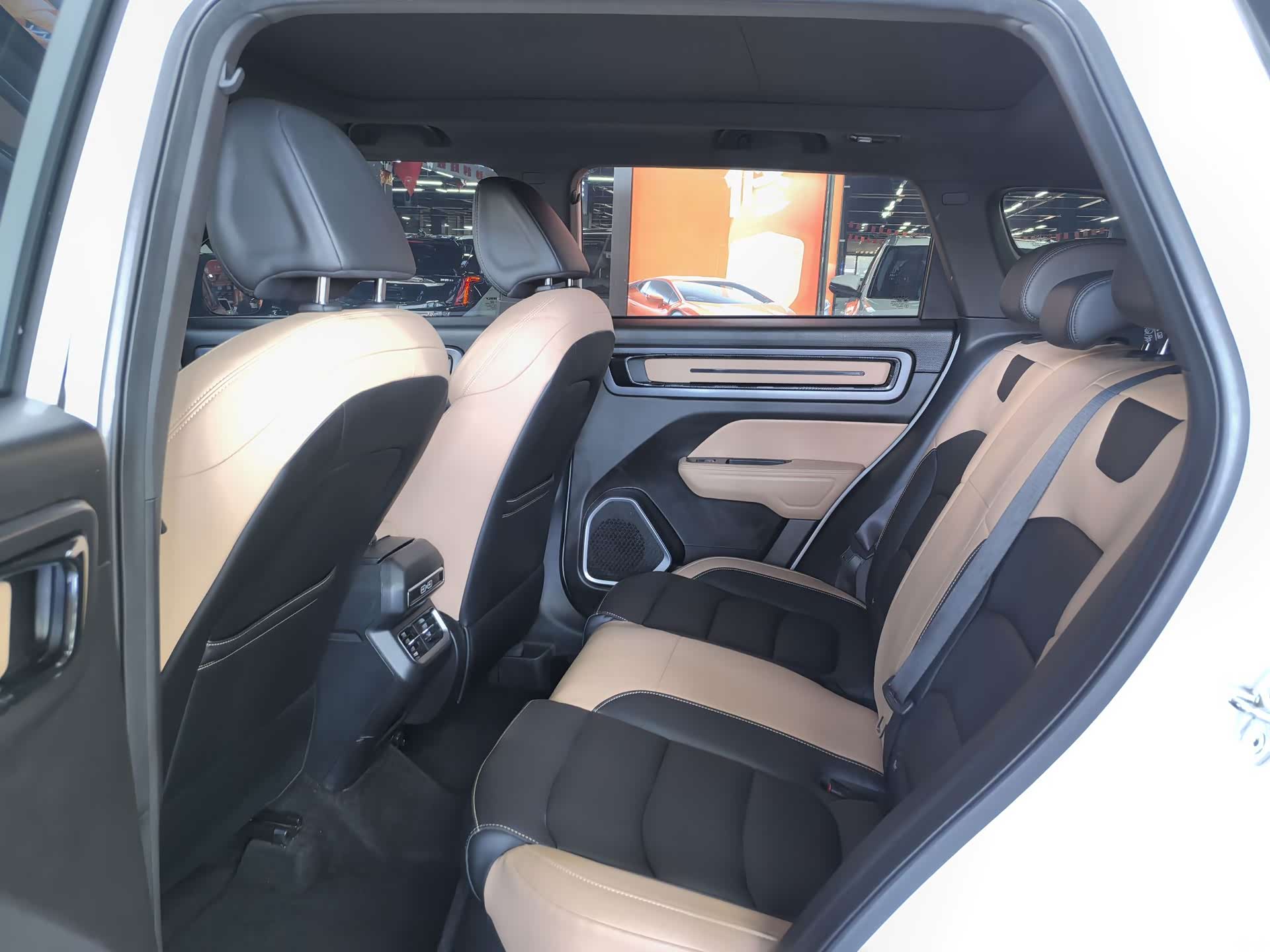 Geely Icon, 2022 8