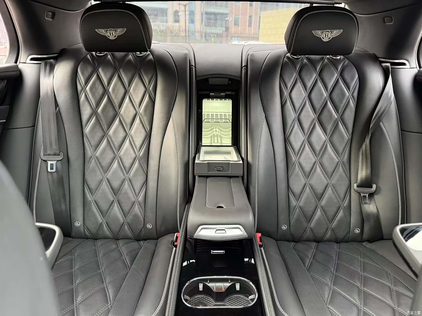 Bentley Flying Spur, 2016 4