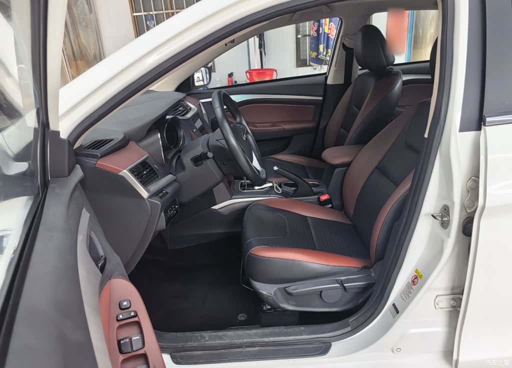 BYD G5, 2015 15
