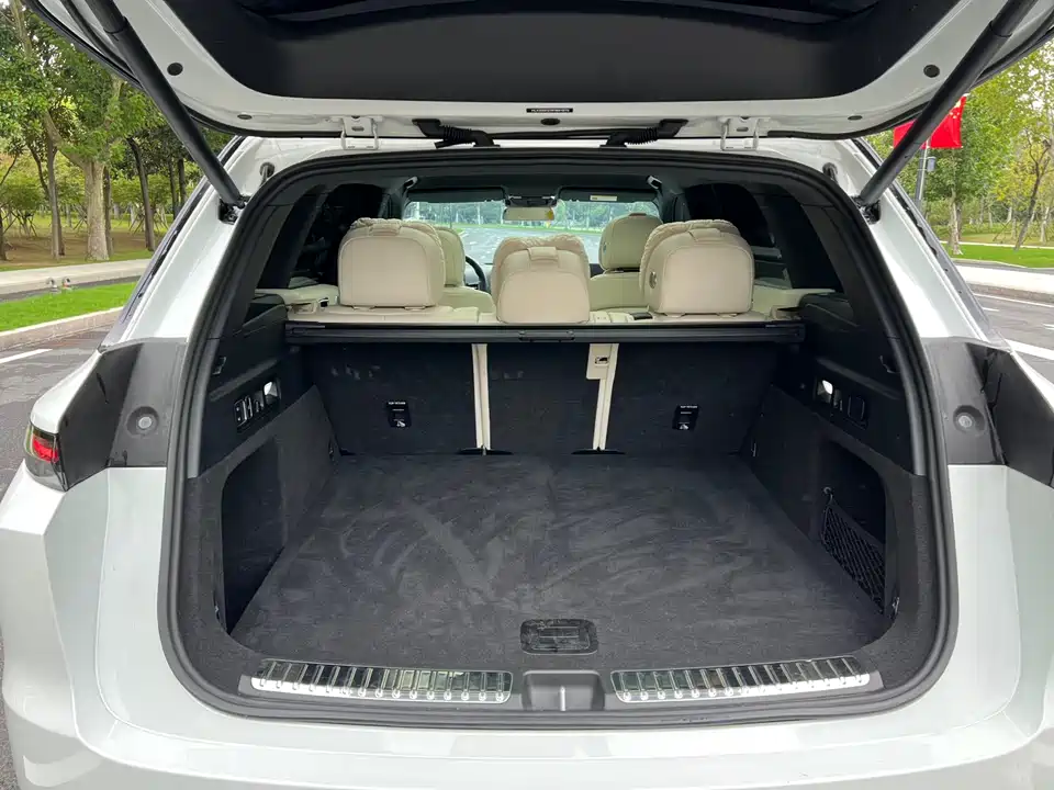 Li Auto Ideal L7