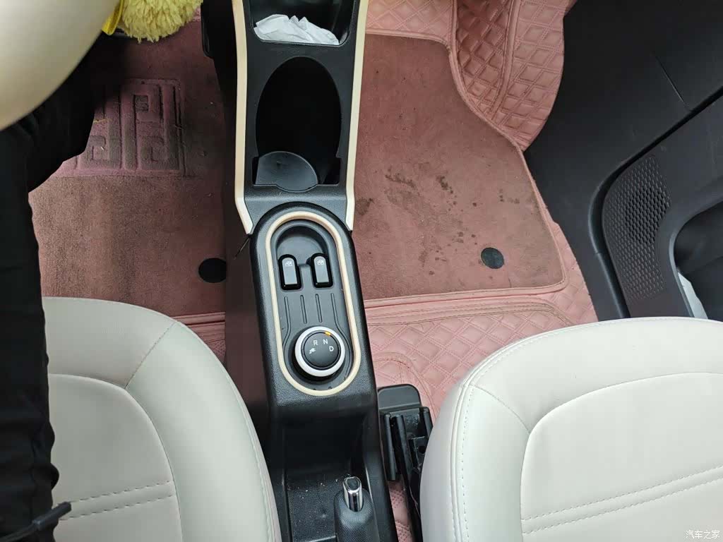 Wuling MINIEV, 2023 11