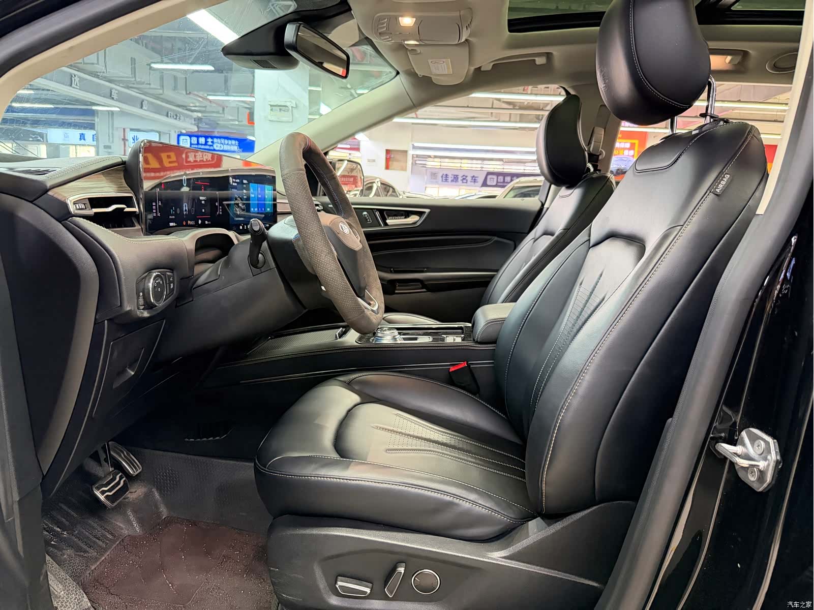 Ford Edge, 2022 19