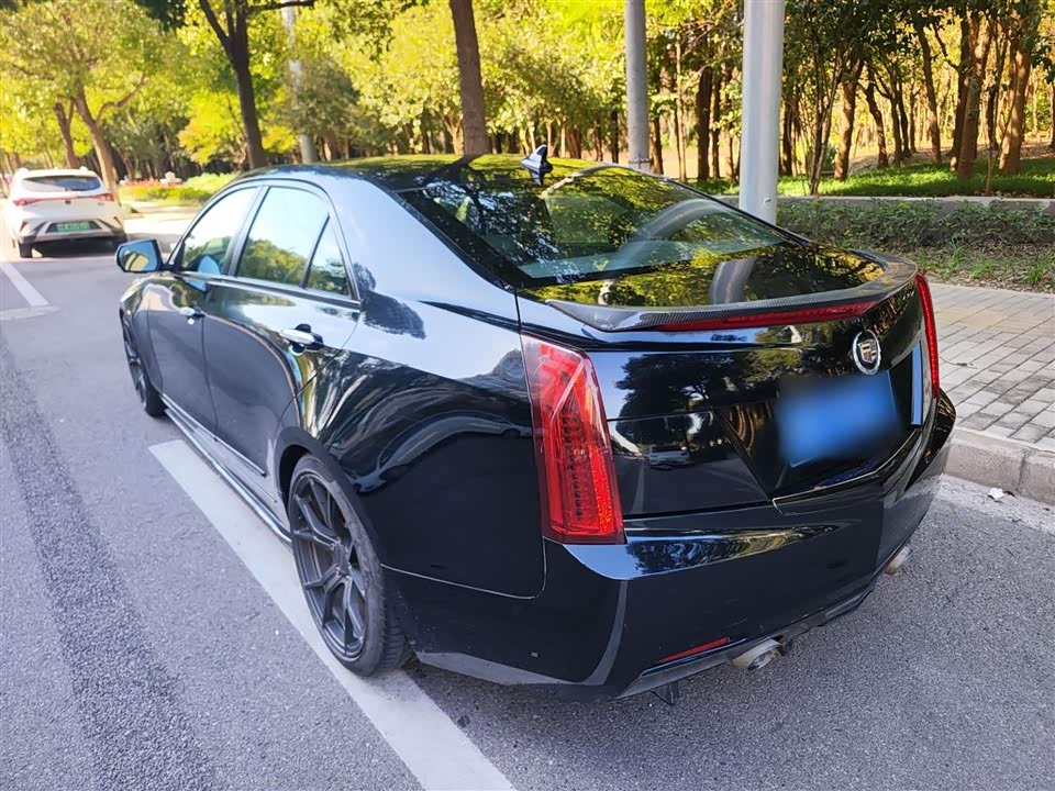 Cadillac ATS-L