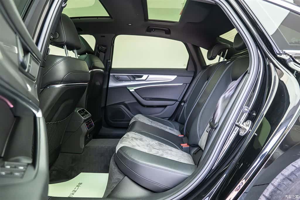 Audi A6L, 2022 11