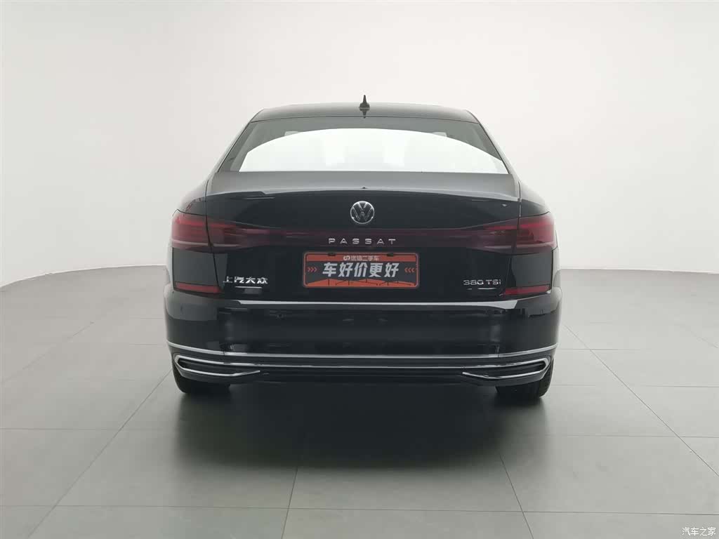 Volkswagen Passat, 2023 4