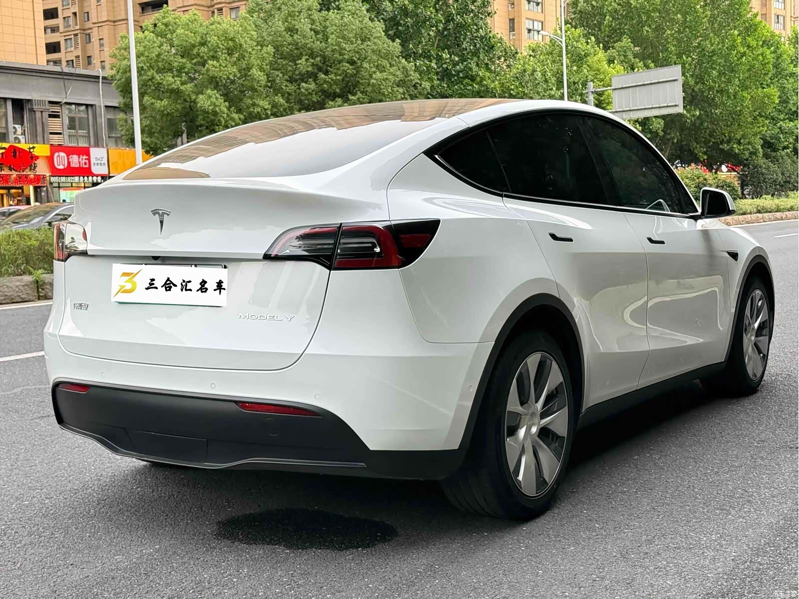 Tesla Model Y, 2021 10