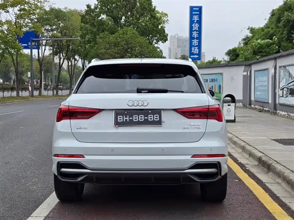 Audi Q3 Audi Q3