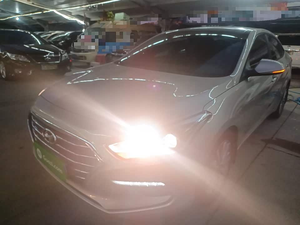 Hyundai Name picture