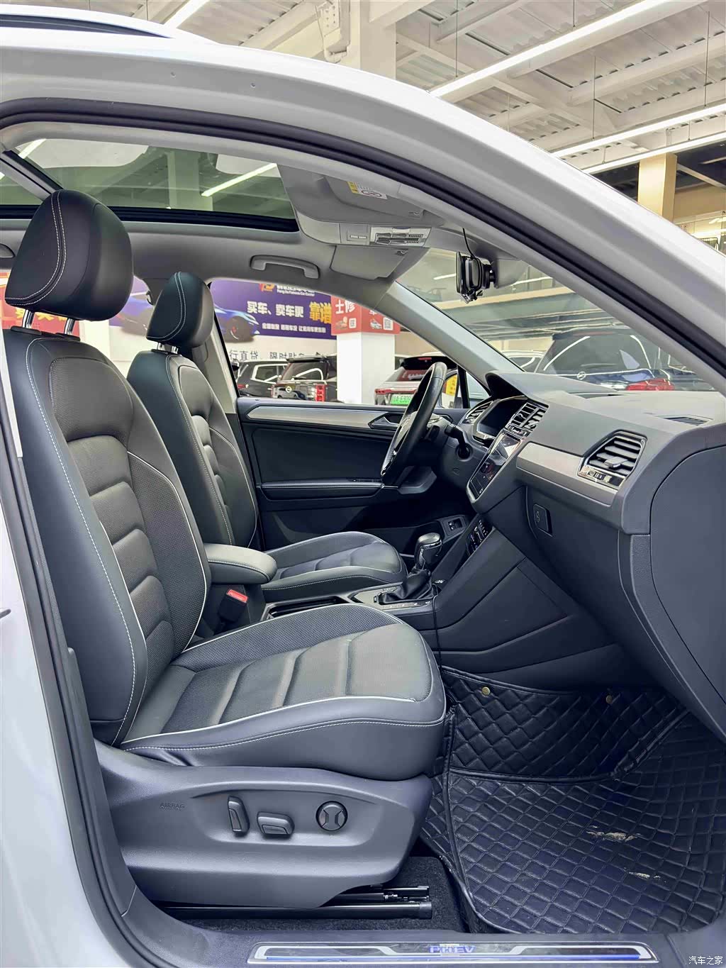 Volkswagen Tiguan L, 2020 все фото