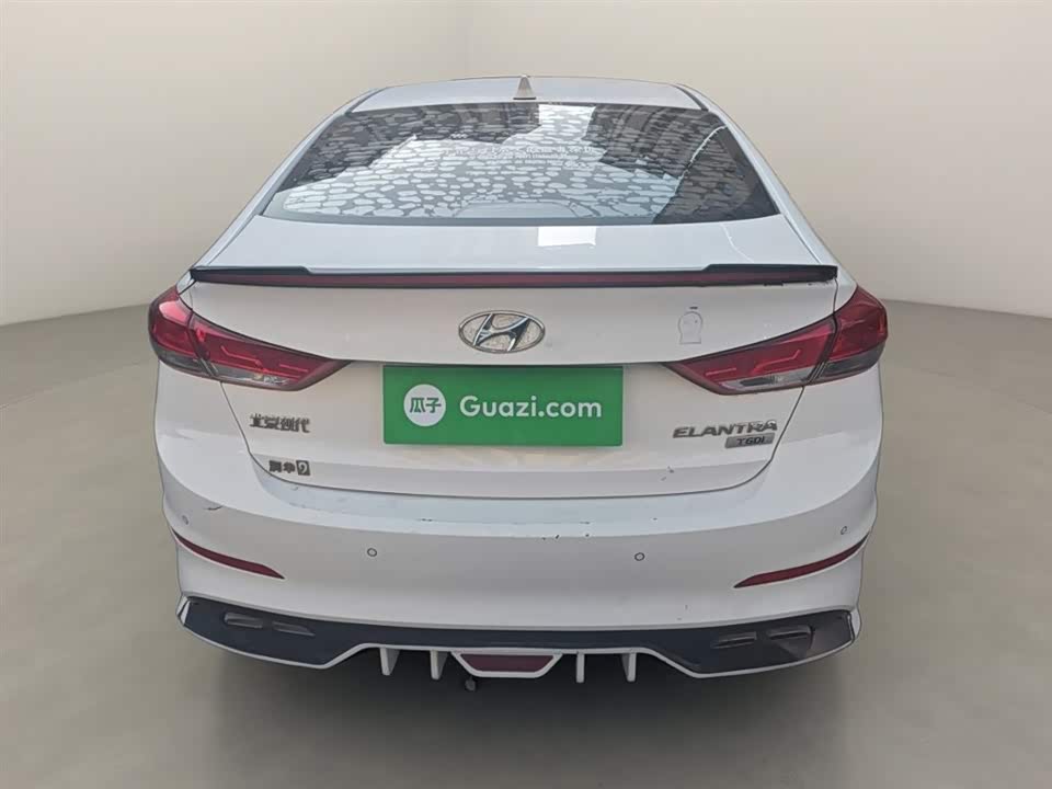Hyundai Lead