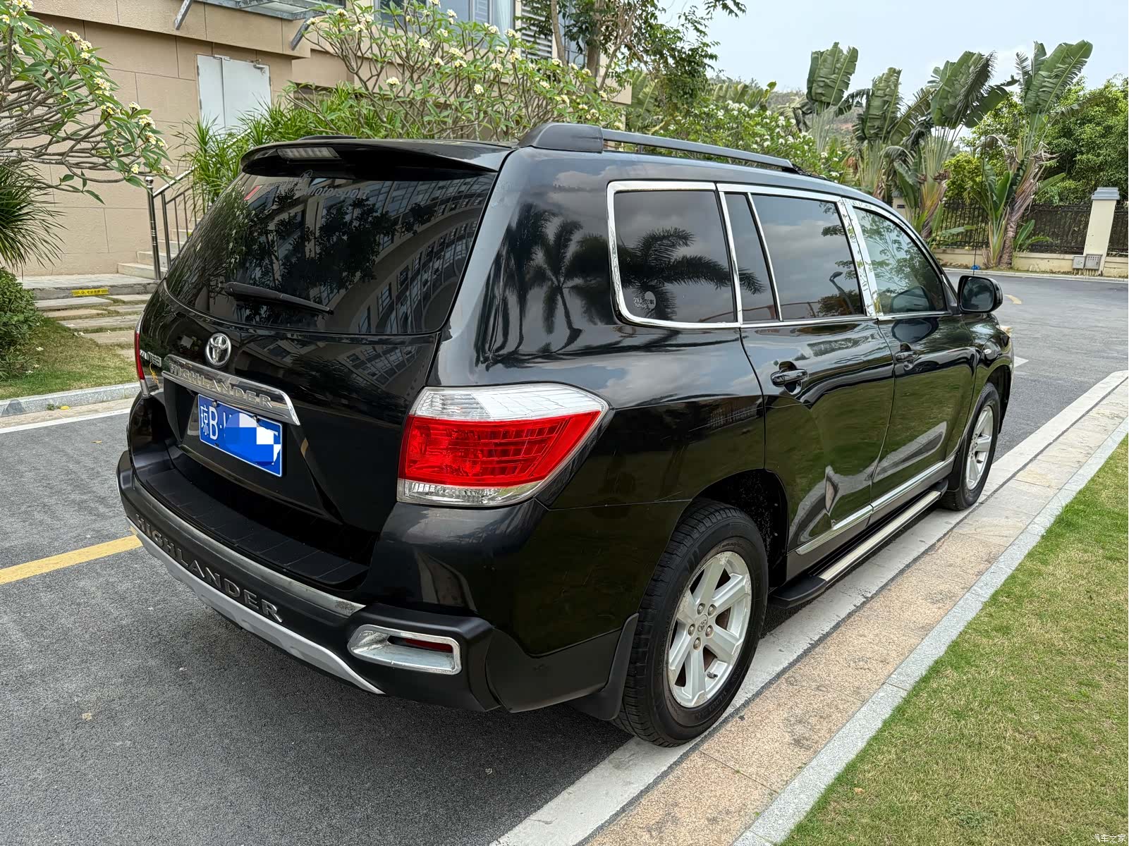 Toyota Highlander, 2013 все фото