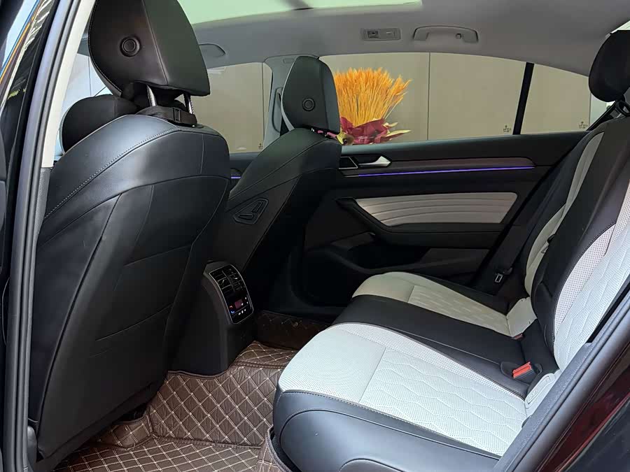 Volkswagen Magotan 2026, фото 7