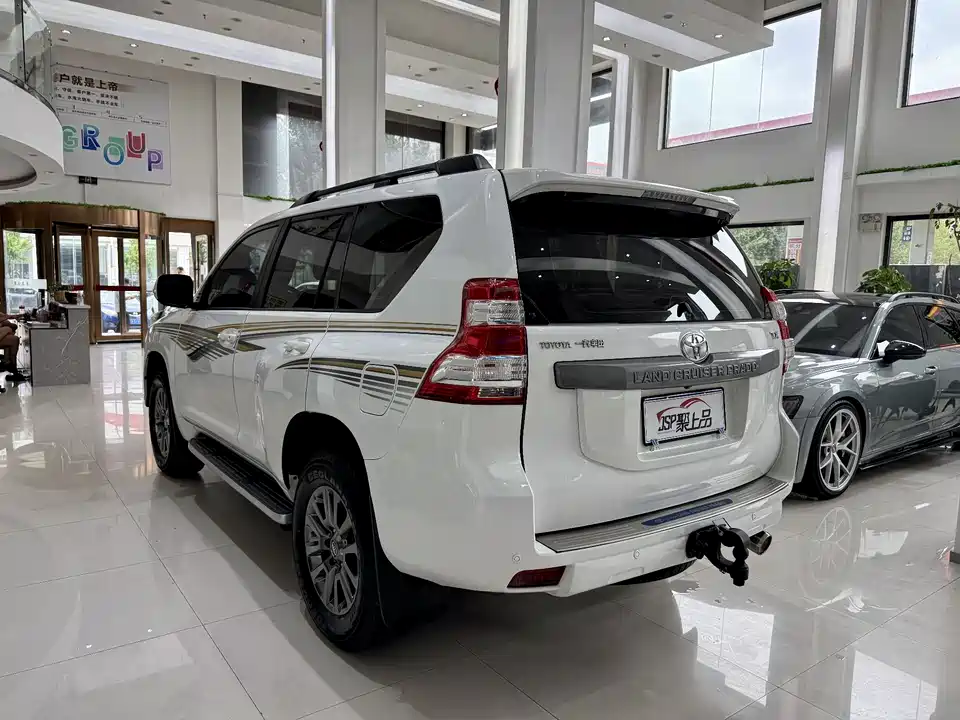 Toyota Prado