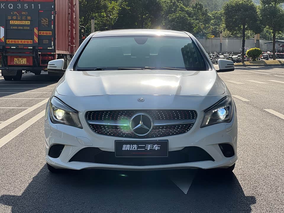 Mercedes-Benz CLA