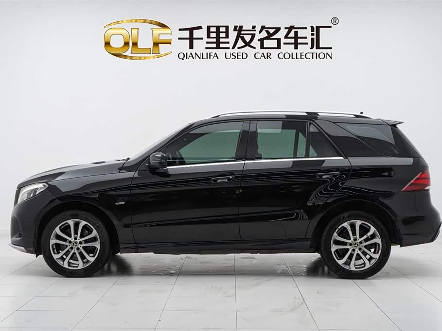 Mercedes-Benz GLE Mercedes-Benz GLE