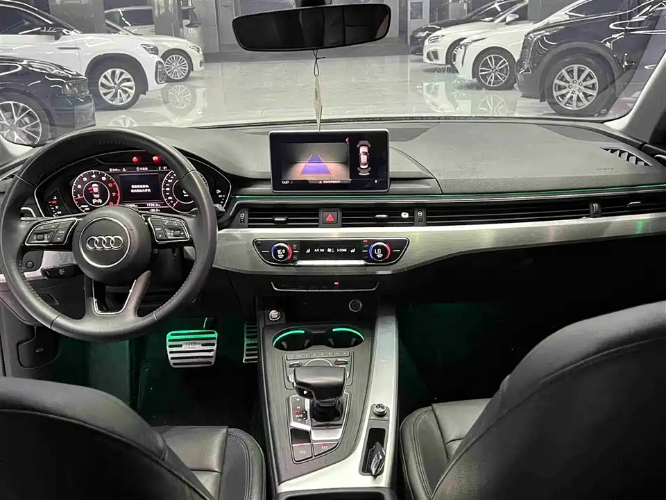 Audi A4L