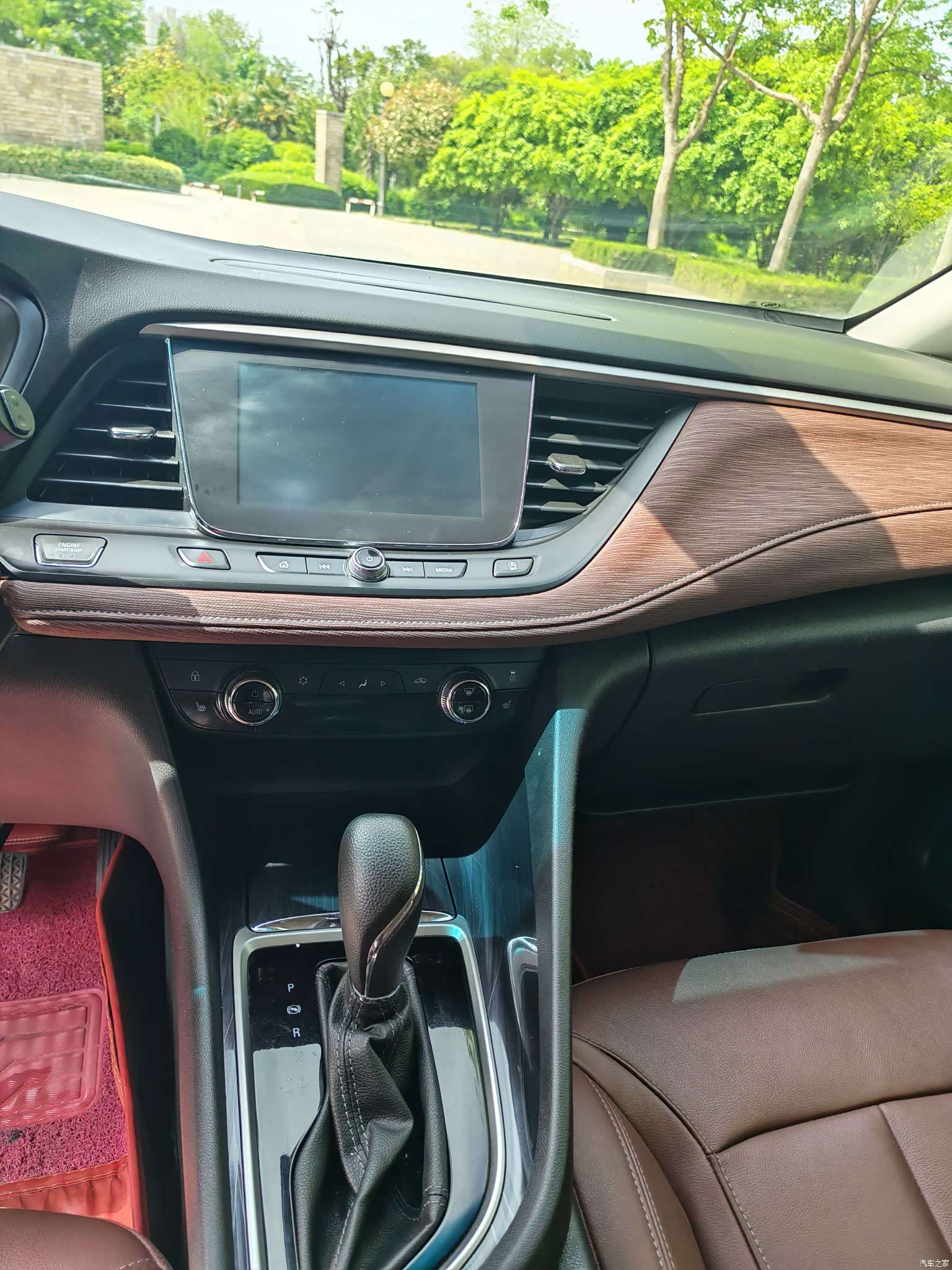 Buick GL6, 2019 9